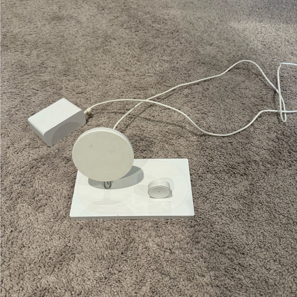 Belkin charging dock